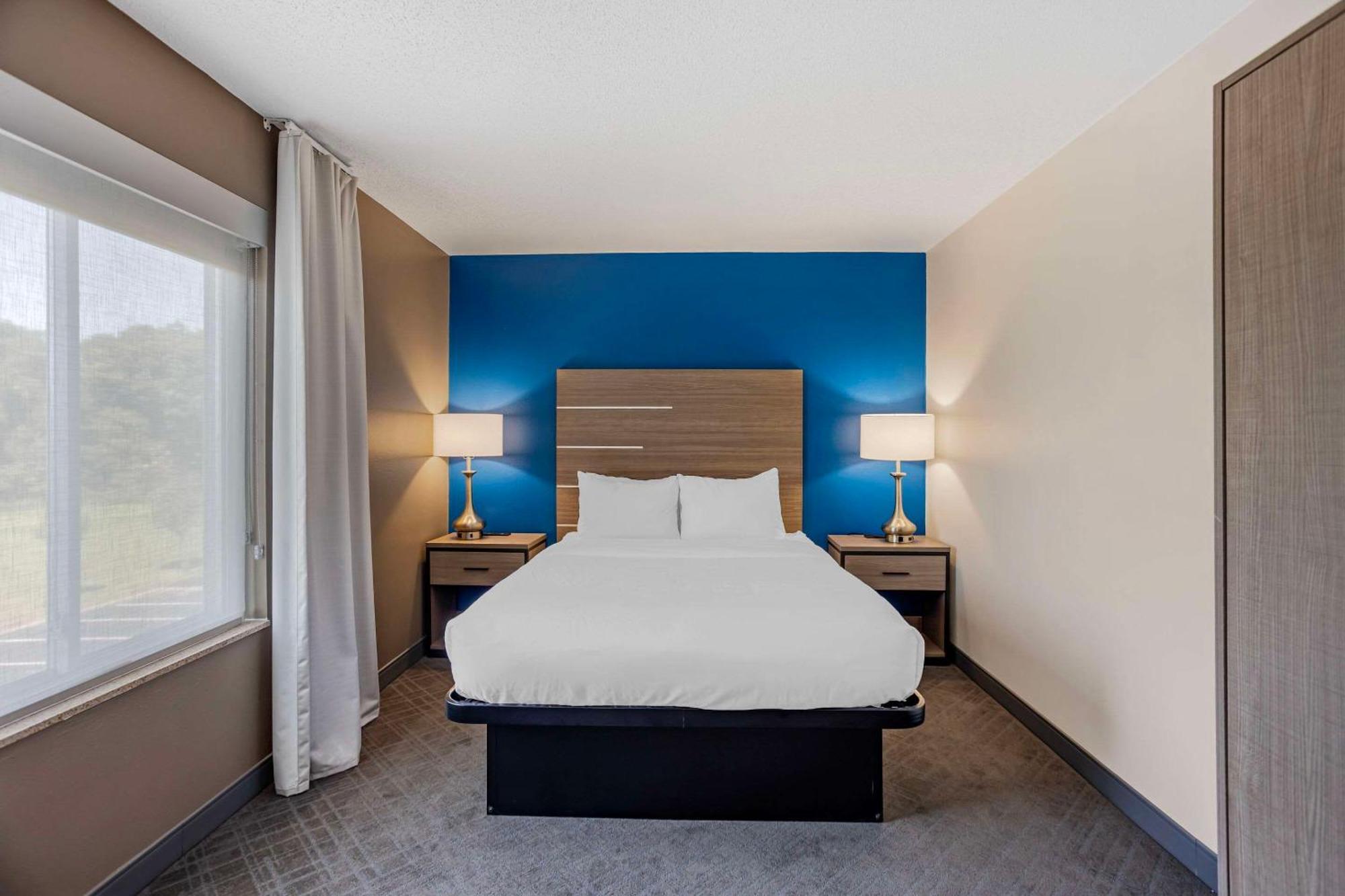 Comfort Inn & Suites Harrisburg-Hershey North Eksteriør bilde